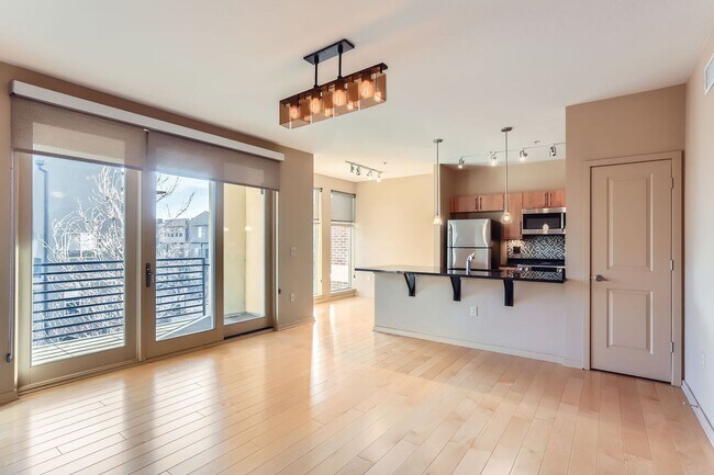 4585 13th St in Boulder, CO - Foto de edificio - Building Photo