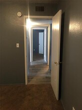 1100 Indiana St-Unit -214 in Graham, TX - Building Photo - Building Photo