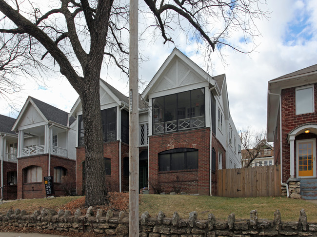 3618 Wyoming St in Kansas City, MO - Foto de edificio - Building Photo