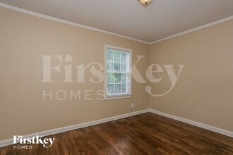 235 Charles Ave SE in Marietta, GA - Building Photo - Building Photo