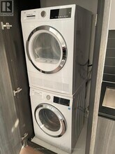 5858 Yonge St in Toronto, ON - Building Photo - Building Photo