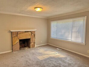 1589 Pinehurst Dr SW in Atlanta, GA - Building Photo - Building Photo