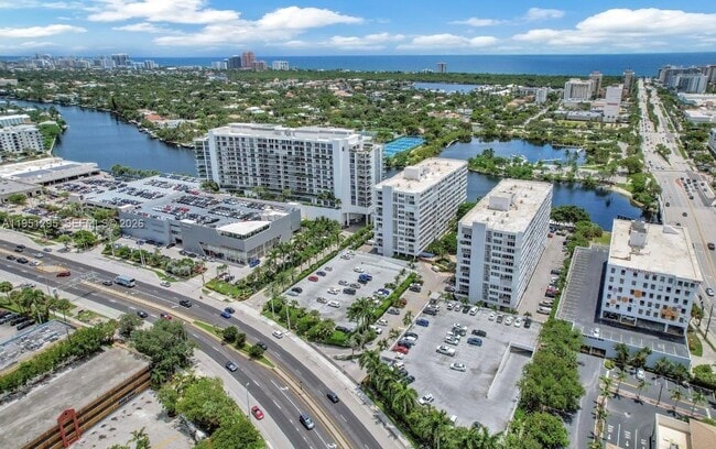 property at 1170 N Federal Hwy