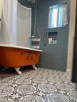 185 N Grand St in Orange, CA - Building Photo