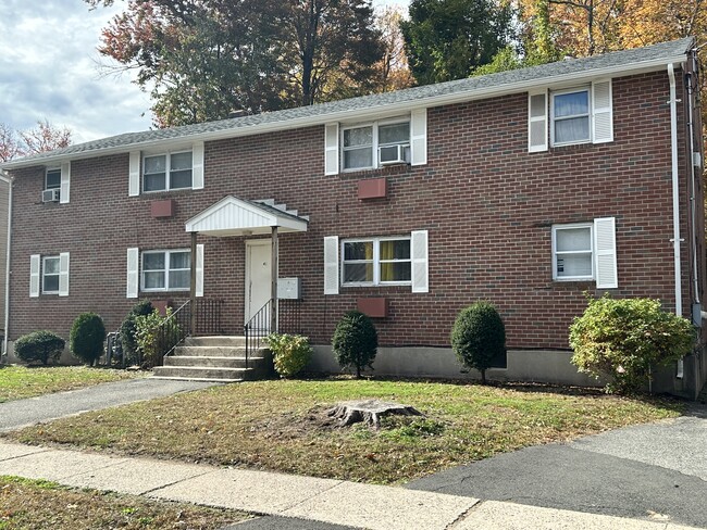 23 Deerfield Ct