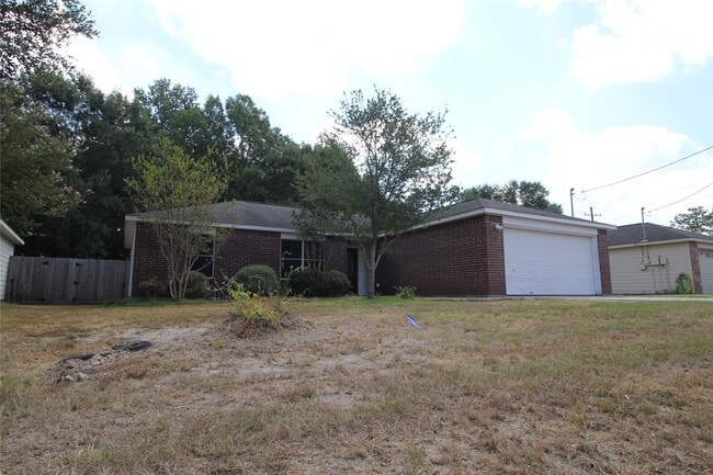 property at 16405 Sun View Ln