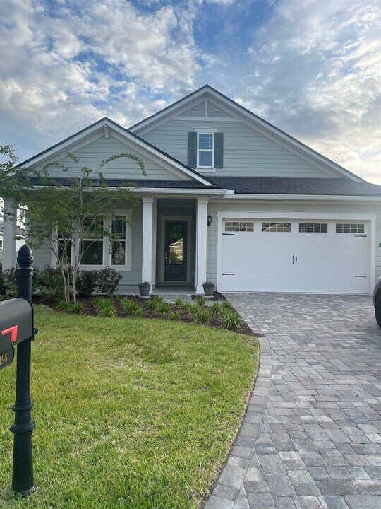198 Paranza Trce in St. Augustine, FL - Building Photo