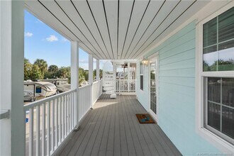 257 NE Coastal Dr in Ocean Breeze, FL - Building Photo - Building Photo