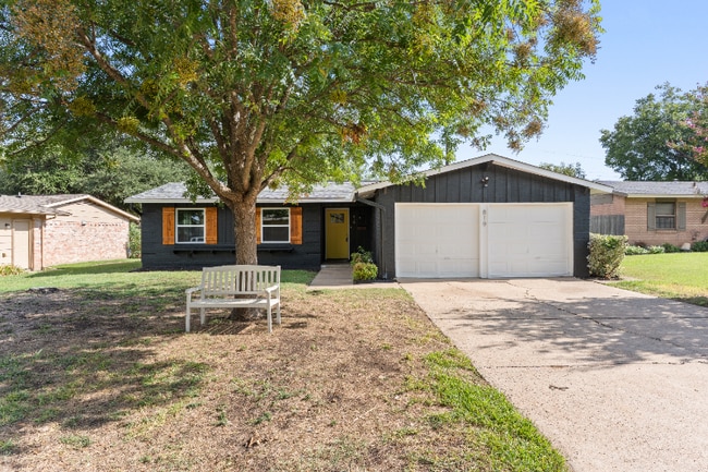 property at 819 Wateka Way