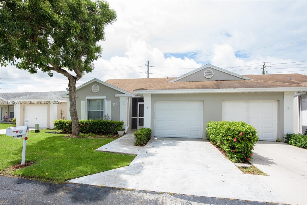 785 SE 18th Ln in Homestead, FL - Building Photo