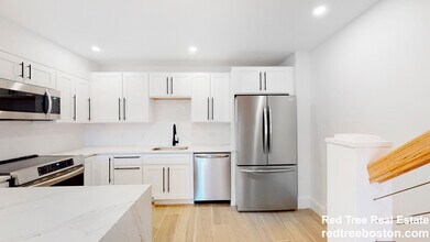 44 High St in Newton, MA - Building Photo - Building Photo