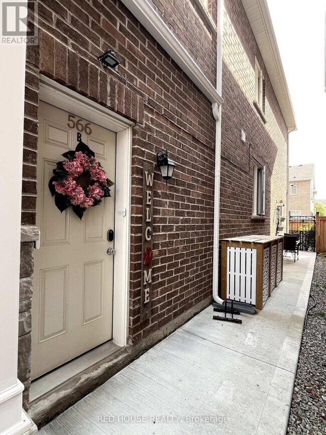 566 Bartleman Terrace in Milton, ON - Building Photo - Building Photo