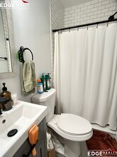 5 Millmont St, Unit 1 in Boston, MA - Foto de edificio - Building Photo