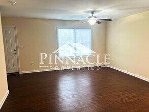 735 Old Graves Mill Rd in Lynchburg, VA - Building Photo - Building Photo