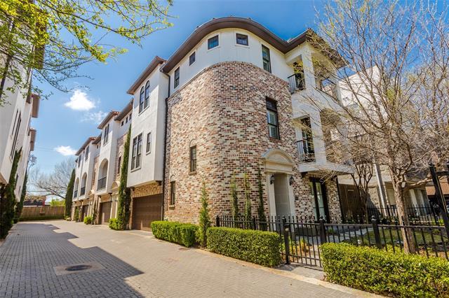 3581 Dunminster Ct in Dallas, TX - Building Photo