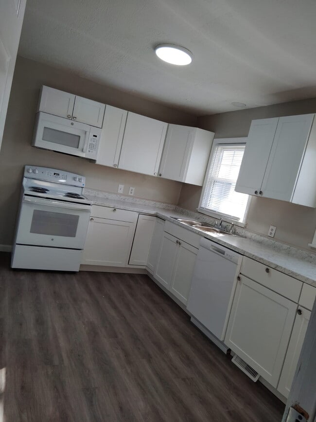 3879 Speedway Cir in Knoxville, TN - Foto de edificio - Building Photo