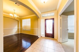 6819 Lavington Way in Sugar Land, TX - Building Photo - Building Photo