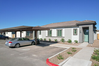 Hampton Meridian in Apache Junction, AZ - Building Photo - Building Photo