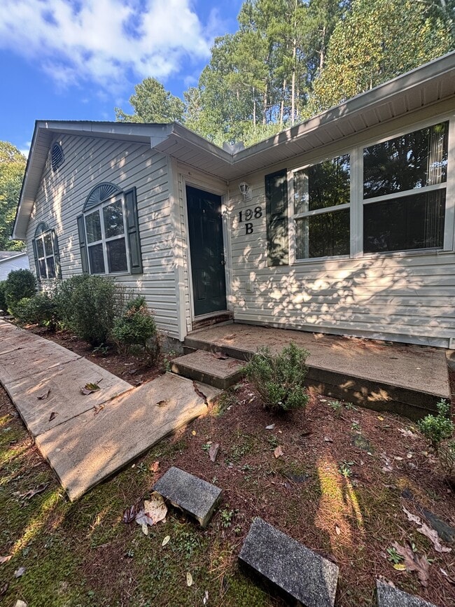 property at 198 Valley St
