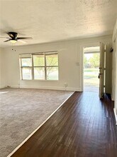 312 N Main St in Grapevine, TX - Building Photo - Building Photo