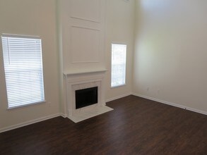 6372 Daniell Springs Dr in Douglasville, GA - Foto de edificio - Building Photo