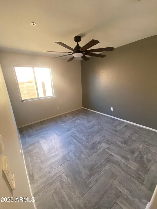 9484 E Hillery Way in Scottsdale, AZ - Building Photo