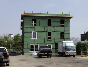 12 Bridgham St in Providence, RI - Building Photo - Building Photo