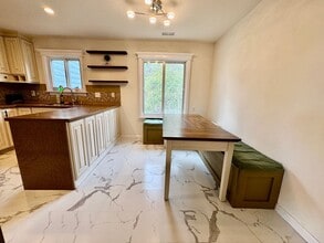 318 Michelle Ln in Daly City, CA - Building Photo - Building Photo