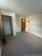 12 Brattle Dr in Arlington, MA - Building Photo - Building Photo