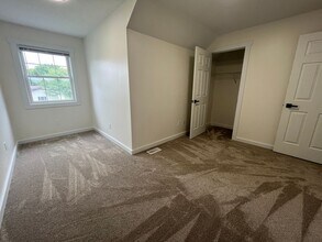 805 Antler Dr in Middlebury, IN - Building Photo - Building Photo