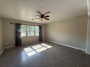 915 14th St E in Bradenton, FL - Building Photo - Building Photo