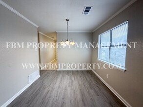 1139 Valley View Dr in Glenn Heights, TX - Building Photo - Building Photo