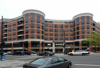 Belden Centre in Chicago, IL - Building Photo - Building Photo