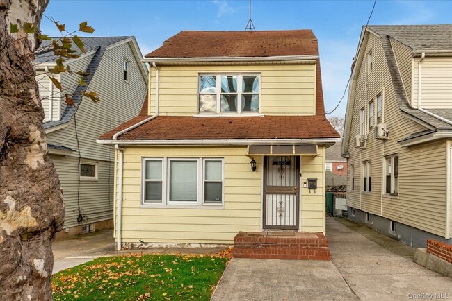 property at 70-15 Manse St