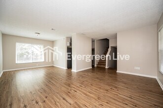 7708 Palmbrook Dr in Tampa, FL - Building Photo - Building Photo