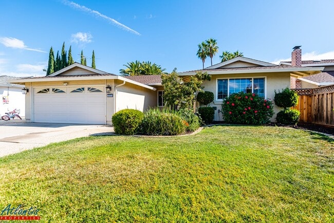 property at 3084 Balgray Ct