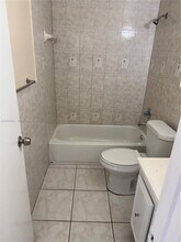 5841 Blueberry Ct in Lauderhill, FL - Building Photo - Building Photo