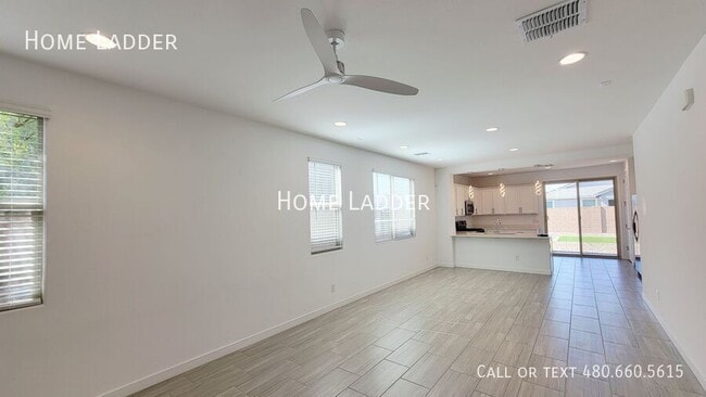 9222 W Roma Ave in Phoenix, AZ - Building Photo - Building Photo