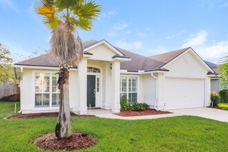 2158 S Cranbrook Ave in St. Augustine, FL - Foto de edificio - Building Photo