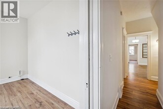 51 Smith Ave in Hamilton, ON - Building Photo - Building Photo