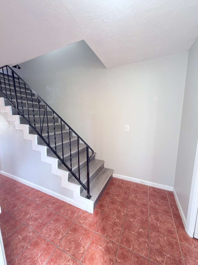 3725 Edgewater Dr in Sebring, FL - Building Photo - Building Photo