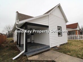 1009 Indiana Ave in Anderson, IN - Building Photo - Building Photo