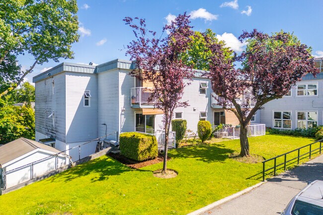 27264 30 Av in Langley, BC - Building Photo - Building Photo
