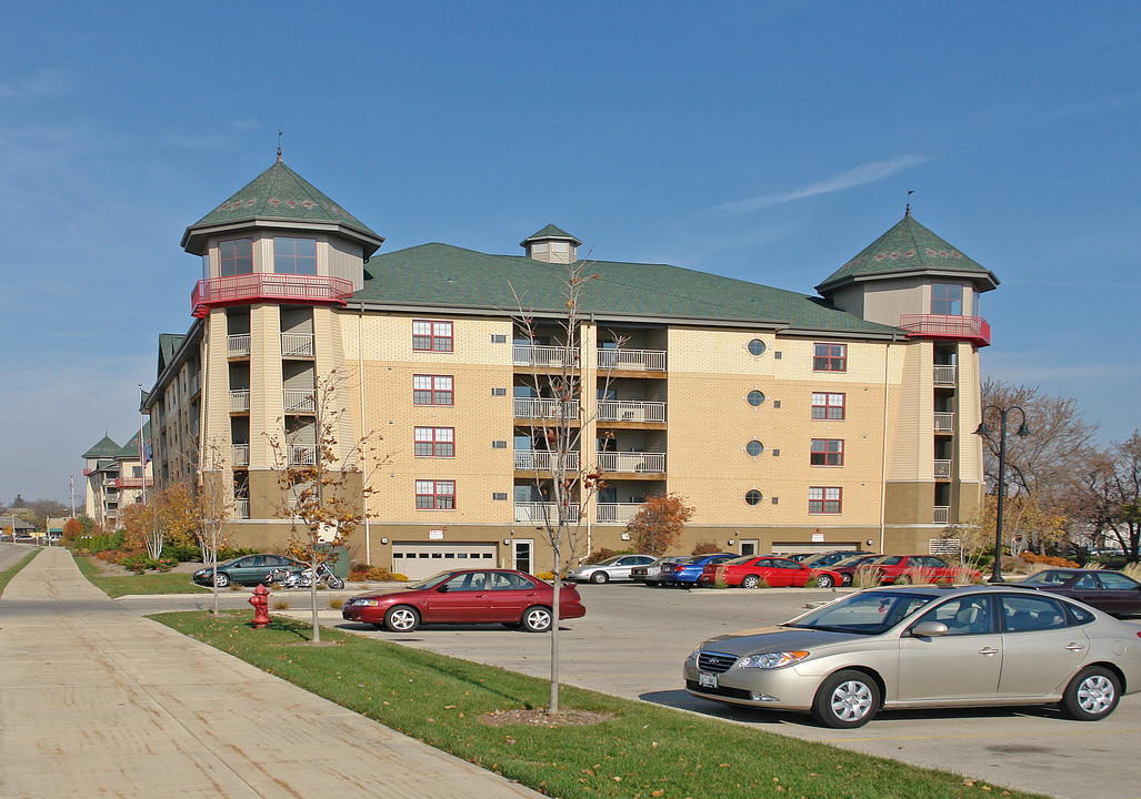 The Boardwalk in Burlington, WI - Building Photo