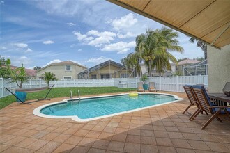12363 NW 53rd St in Coral Springs, FL - Building Photo - Building Photo