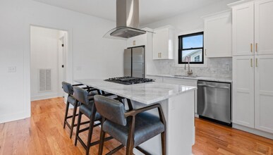 1258 1st Ave S in Nashville, TN - Building Photo - Building Photo