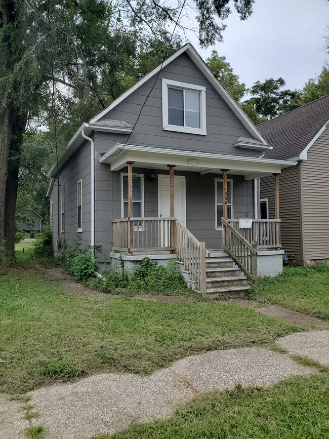 property at 560 19th Ave