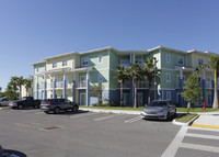 Silver Palm Place in West Palm Beach, FL - Building Photo - Building Photo