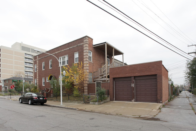 3800 S Calumet Ave in Chicago, IL - Foto de edificio - Building Photo