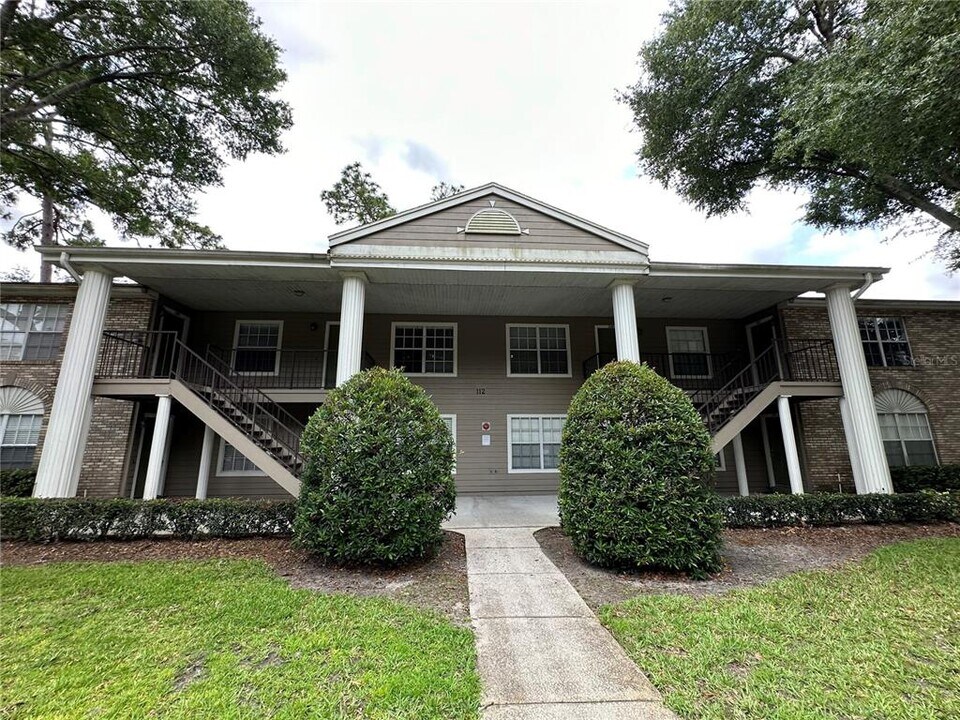 112 Reserve Cir in Oviedo, FL - Building Photo